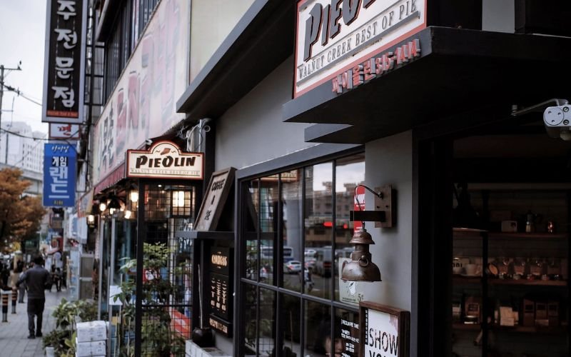 info - Types de magazines pour adultes vendus en magasin