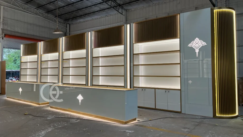Современный дизайн магазина парфюмерии и индивидуальный дисплейный шкаф для парфюмерии (3)