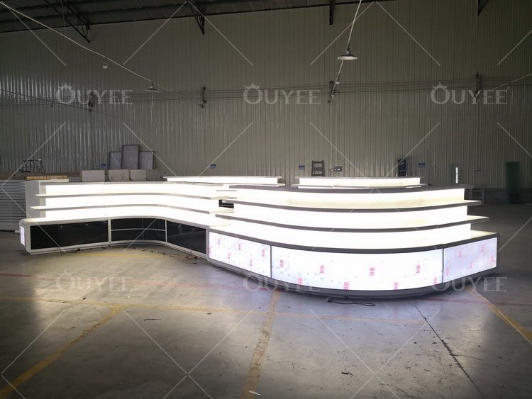 サングラスディスプレイスタンドと広告機器トップ搭載