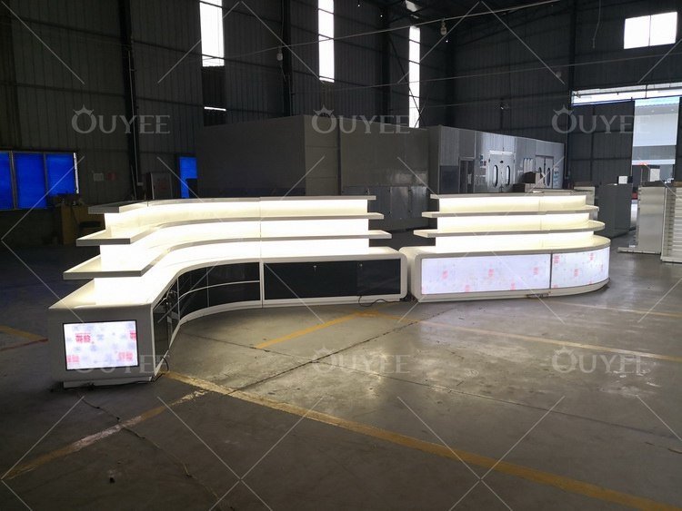 サングラスディスプレイスタンドと広告機器トップ搭載