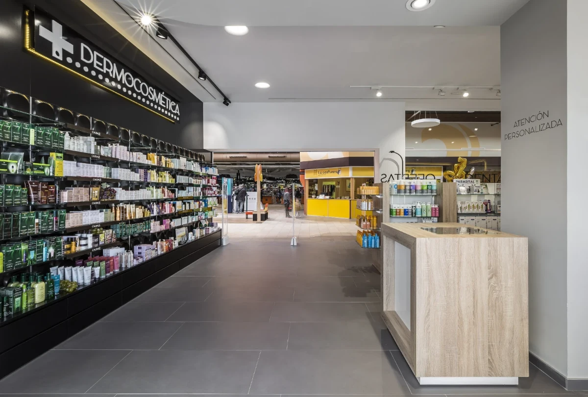 تصميم داخلي لعيادة الأسنان