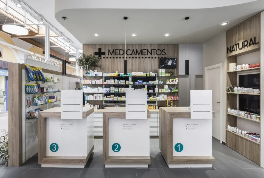 La Guida Completa ai Requisiti di Farmacia di Preparazione (2026) Layout interno della clinica dentale (4)