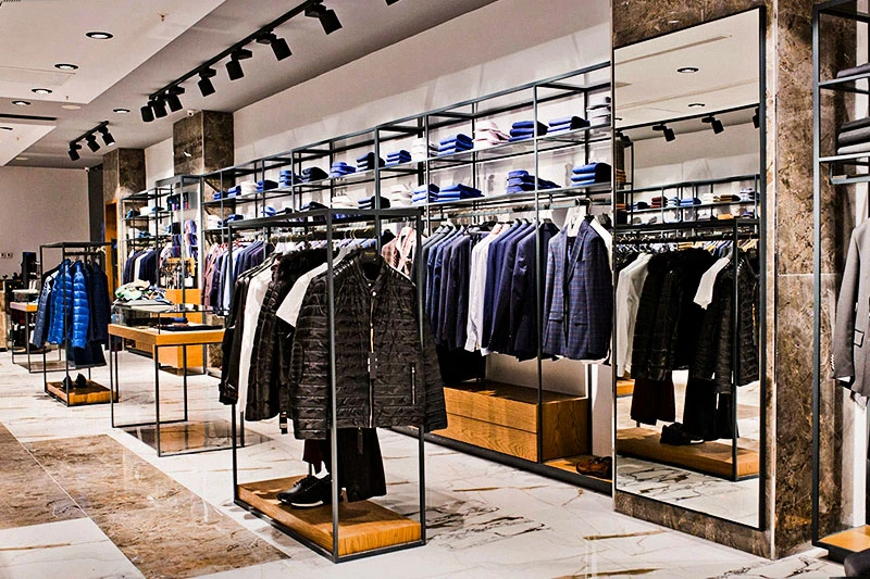 Chain Apparel Store Fixture Solution