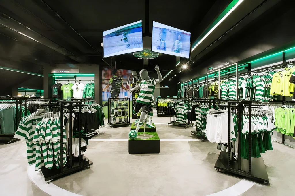 Clothing Store Fixture Solution