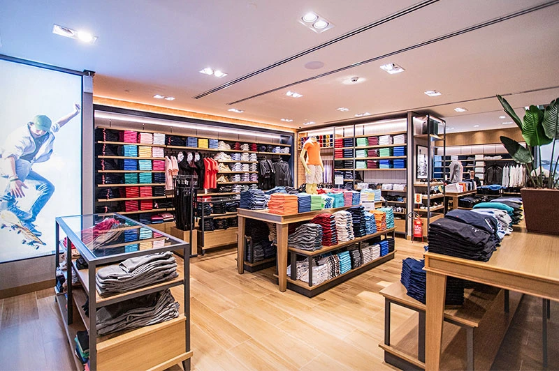 Our Clothing Display Solution