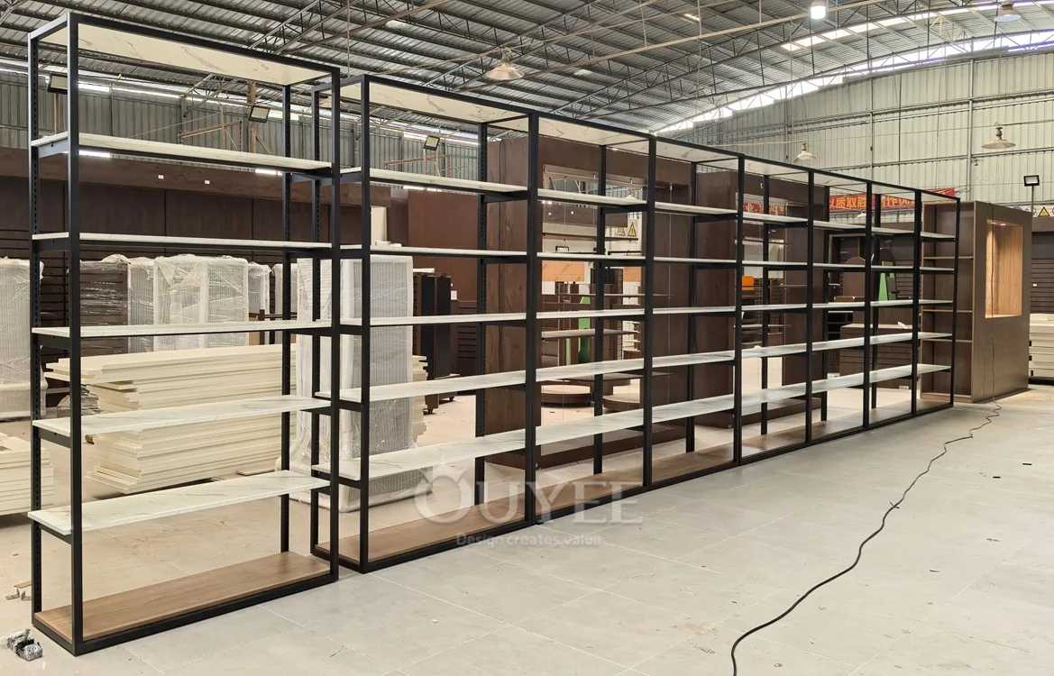 Estantería de exhibición minorista de mármol negro y blanco 02