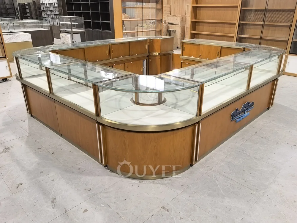 Îlot d'exposition en verre pour bijoux en bois courbé avec entrée d'angle 01