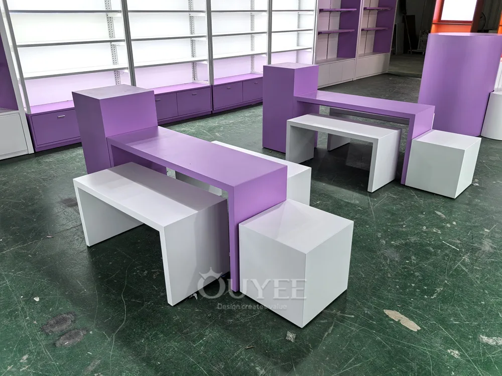 Conjunto de stands modulares de exhibición de cosméticos lilas 03