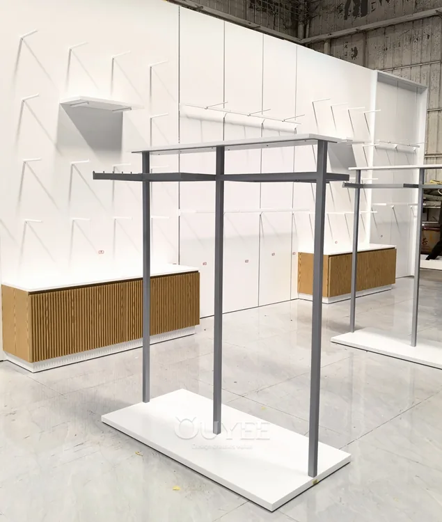 طقم رفوف عرض ملابس بأسلوب بسيط 01