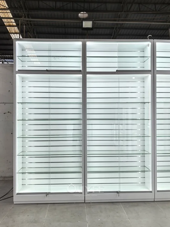 Vitrine murale en verre illuminée blanche 03