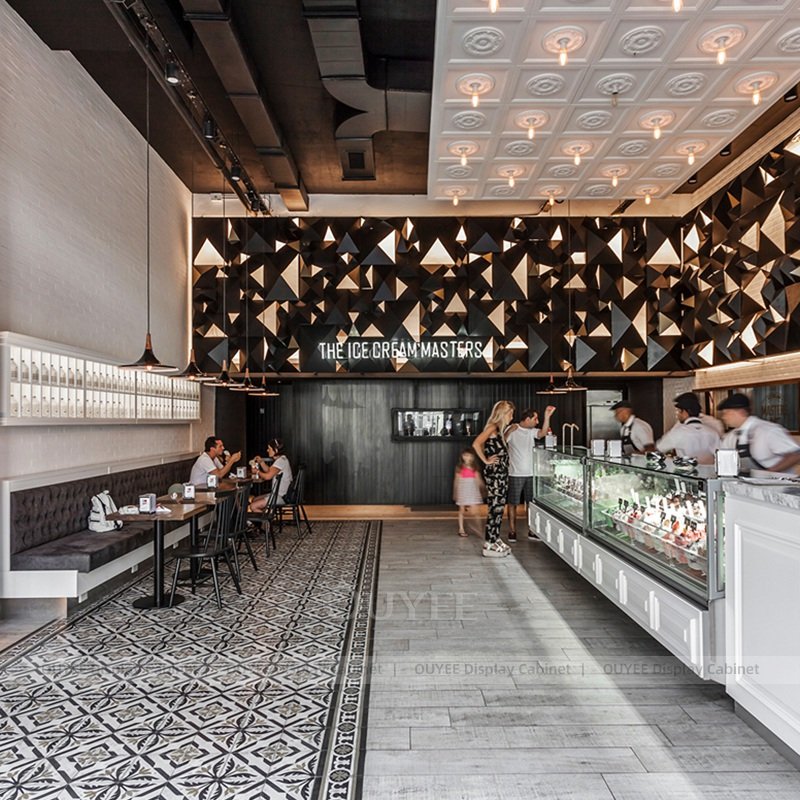 индивидуальный-дизайн-интерьера-кофейни-стенка-особенность (5)