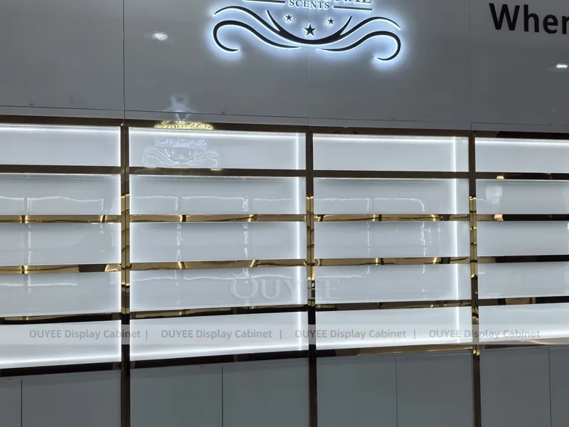 Black Gold Perfume Backwall With Oval Tester Counter_03