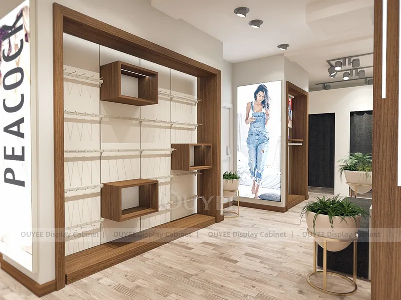 Fachada Elegante y Conjunto de Boutique de Madera Cálida_13