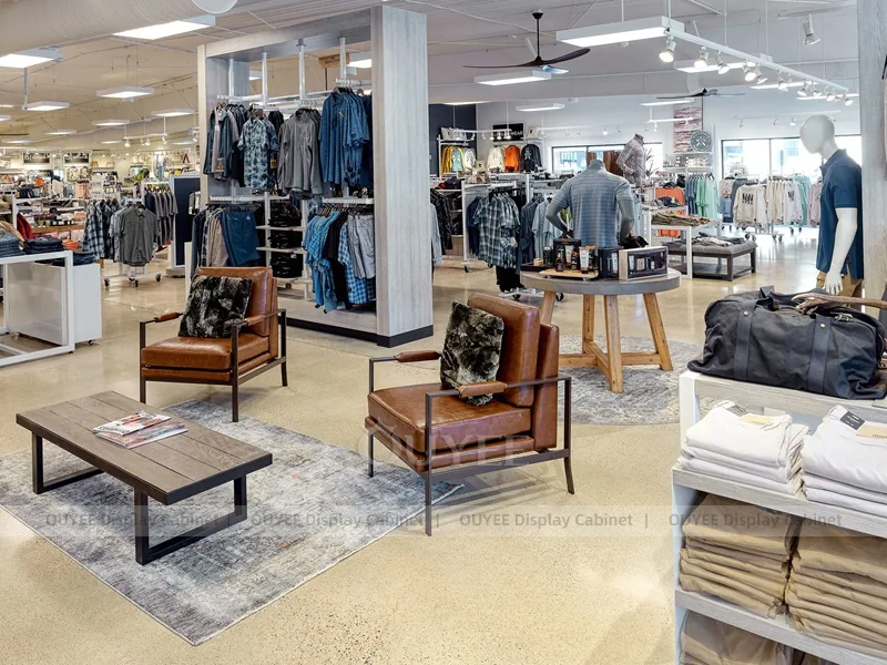 Luxus-Casualwear-Boutique-Tisch- und Wandset_06