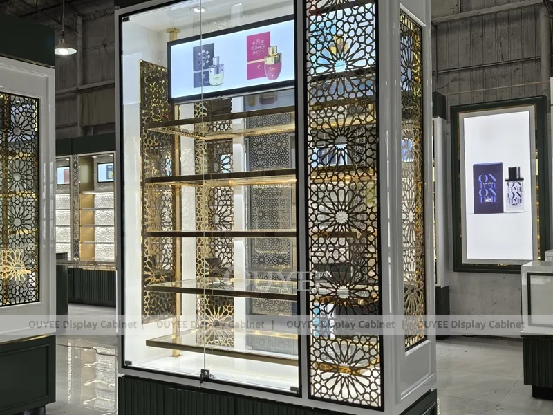 Vitrina de fragancias de vidrio iluminada de lujo con paneles laterales de marca_09