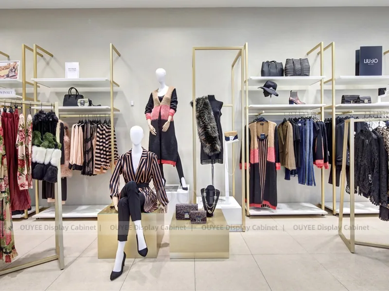Coleção de mobiliário de loja de moda de luxo branca_15