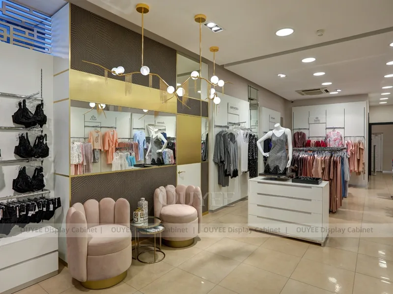 Coleção de Acessórios de Loja de Moda de Luxo Branca_22