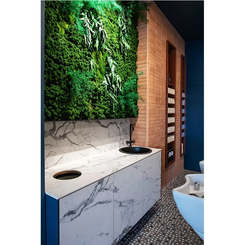 Yuvarlak aynalı ve mozaik zeminli yeşil salon stil alanı_05