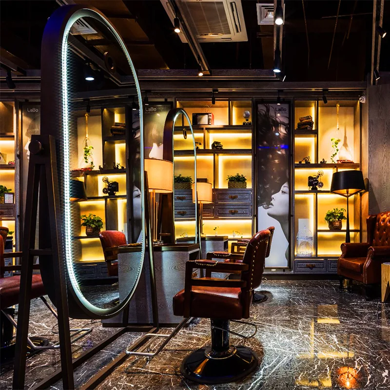 Langer luxuriöser Salon-Styling-Tresen mit runden Spiegeln_06