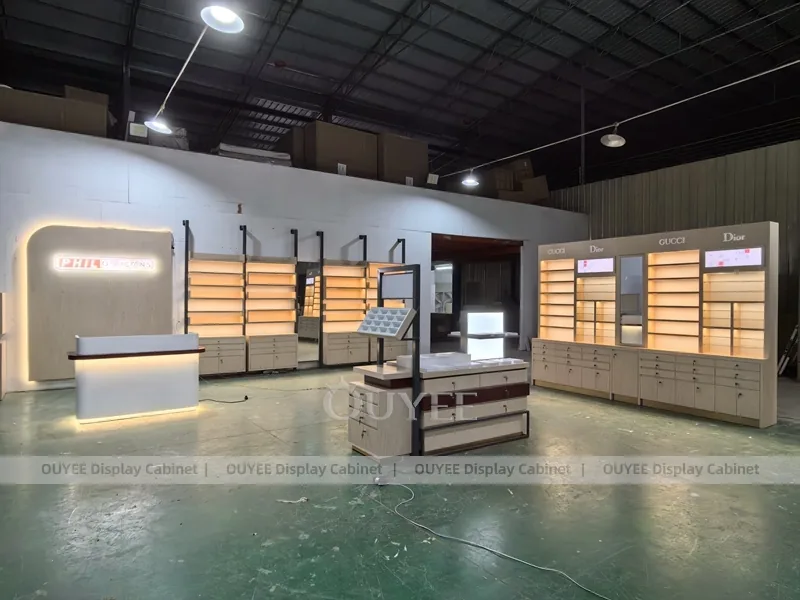 Luxury Optical Display Wall with Brand Panels and Accent Shelving_11