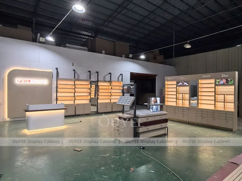 Luxury Optical Display Wall with Brand Panels and Accent Shelving_14
