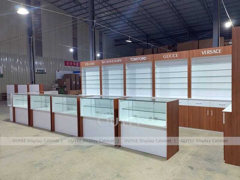 White and Wood Optical Display Cabinet System with Glass Countertops_04