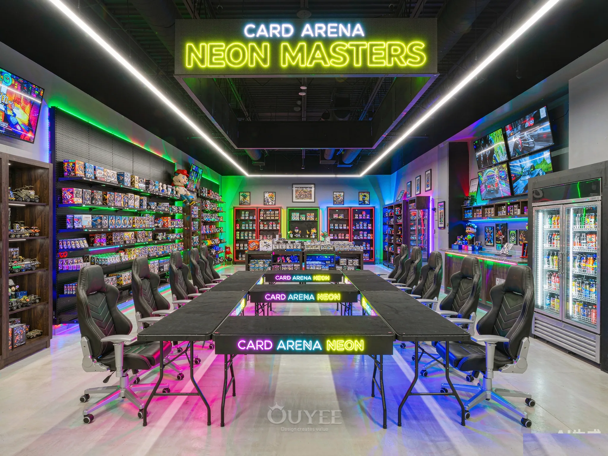 Neon Blau Trading-Card-Arena-Design Innenraum mit Kartenpräsentationsschränken, Ansicht 5
