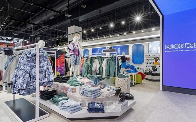 Design de interiores de loja de roupas infantis (1)