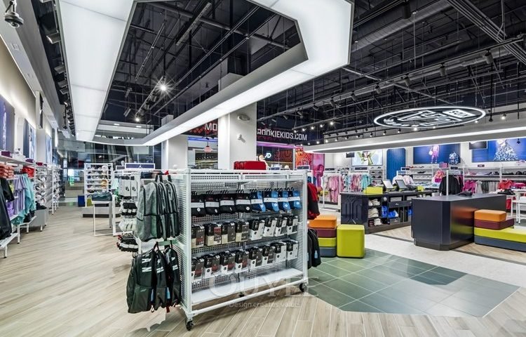 Дизайн интерьера магазина детской одежды (7)
