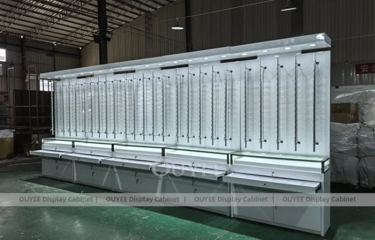 Uzun Beyaz Optik Gözlük Sergileme Dolabı with LED Arka Paneller_01