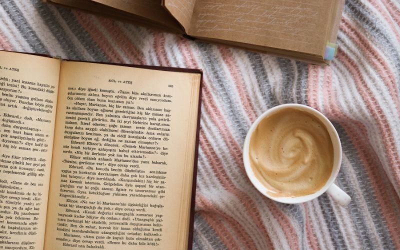 أويي - اقتباسات وقصص عن القهوة