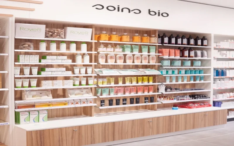 Pharmacy Shop Front Design (3)