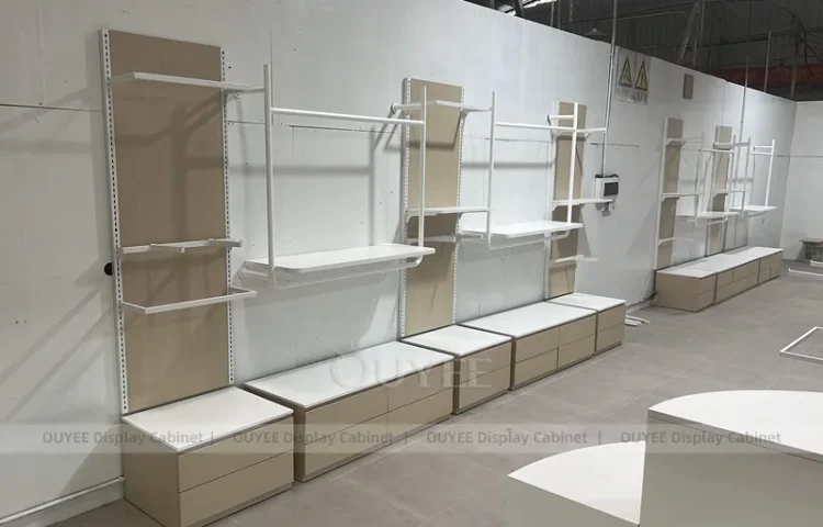 Conjunto de Pared de Ropa Blanca y Mostrador de Caja_01