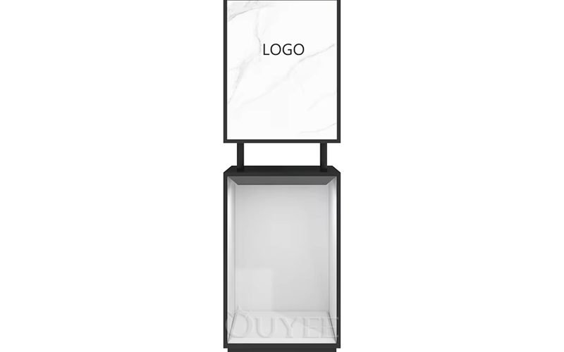 Custom jewelry showcase package for small U.S. jewelry store MOQ guide